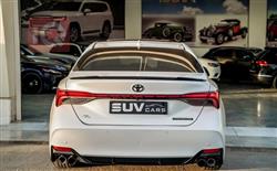 تويوتا أفالون